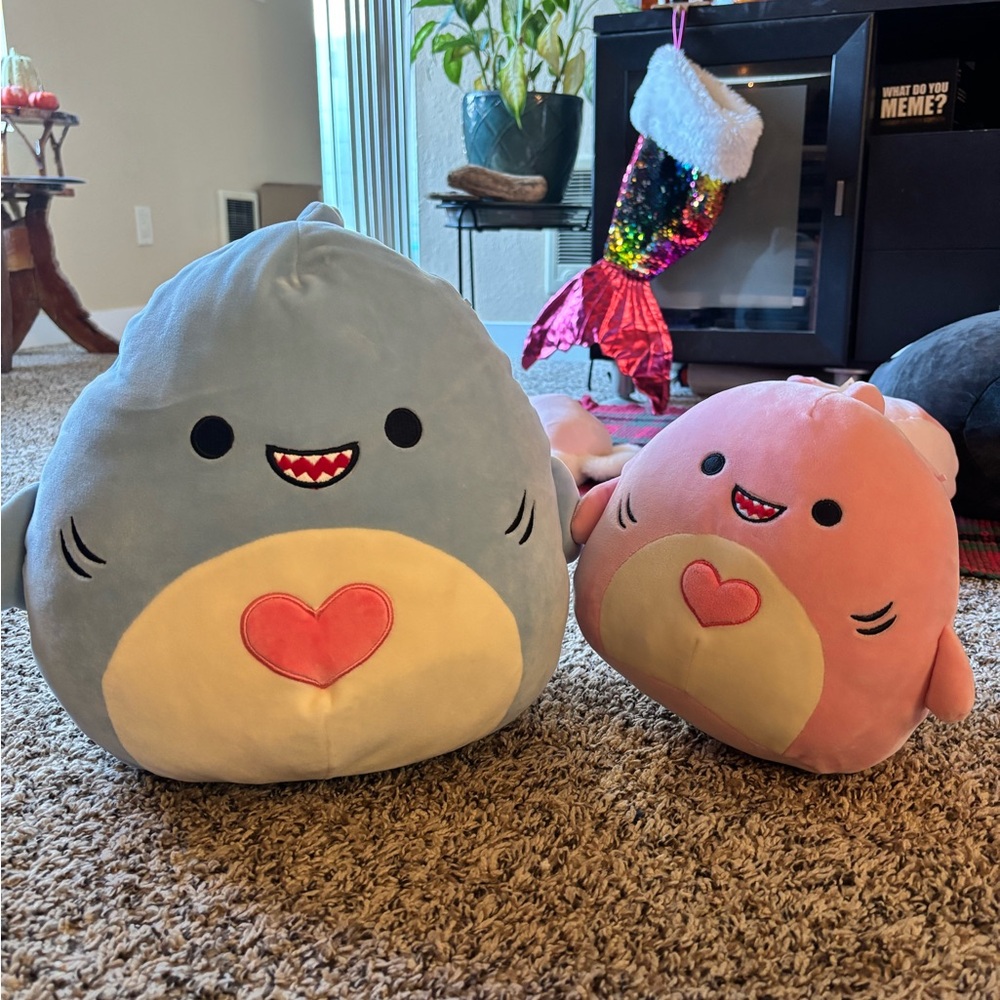 12” OG heart Belly Ray & Custome Pink 8” Squishmallow